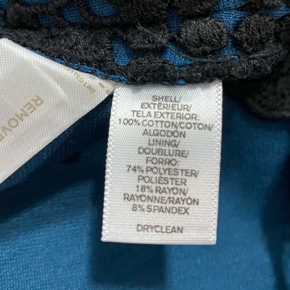 NWOT LOFT || Woman’s crochet skirt size 6 P - Picture 5 of 5